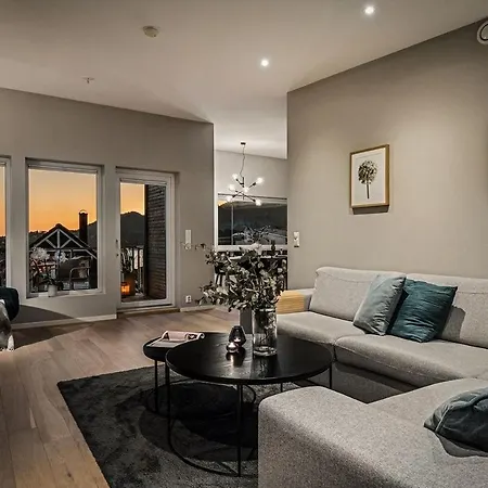 Villaer 4 Bedroom Close To Bergen