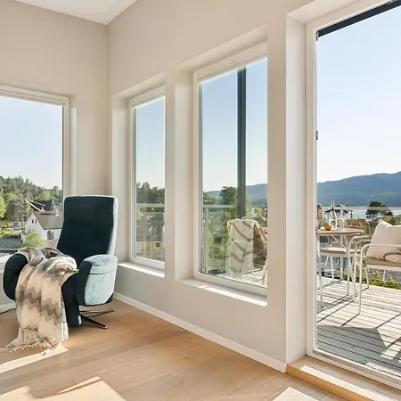 Villaer 4 Bedroom Close To Bergen Hagavik