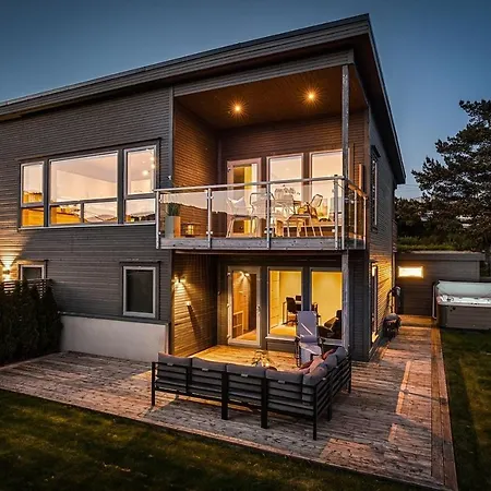4 Bedroom Close To Bergen