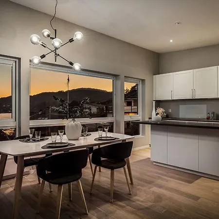 4 Bedroom Close To Bergen *