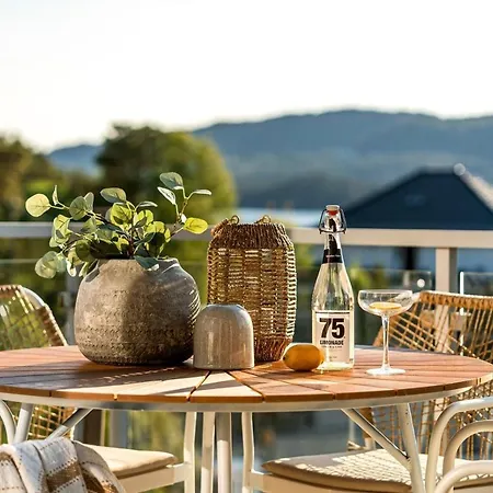 4 Bedroom Close To Bergen Hagavik
